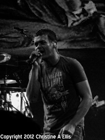 3DoorsDown-054